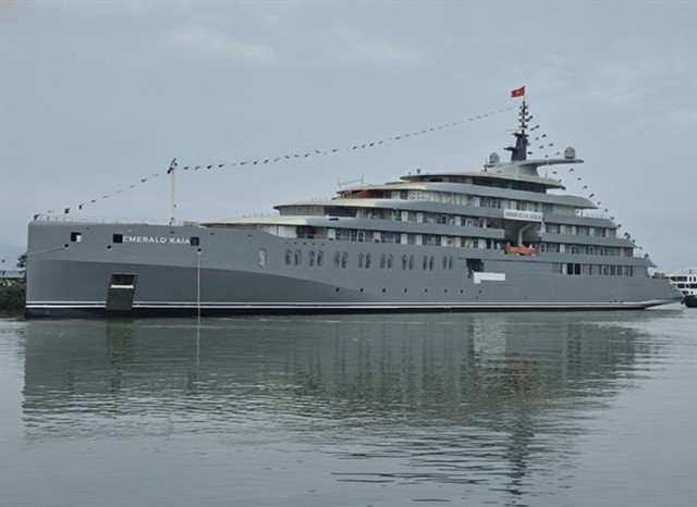 Launching of Newbuilding EW03 (Emerald Kaia) and Keel Laying for EW04 (Emerald Raiya)